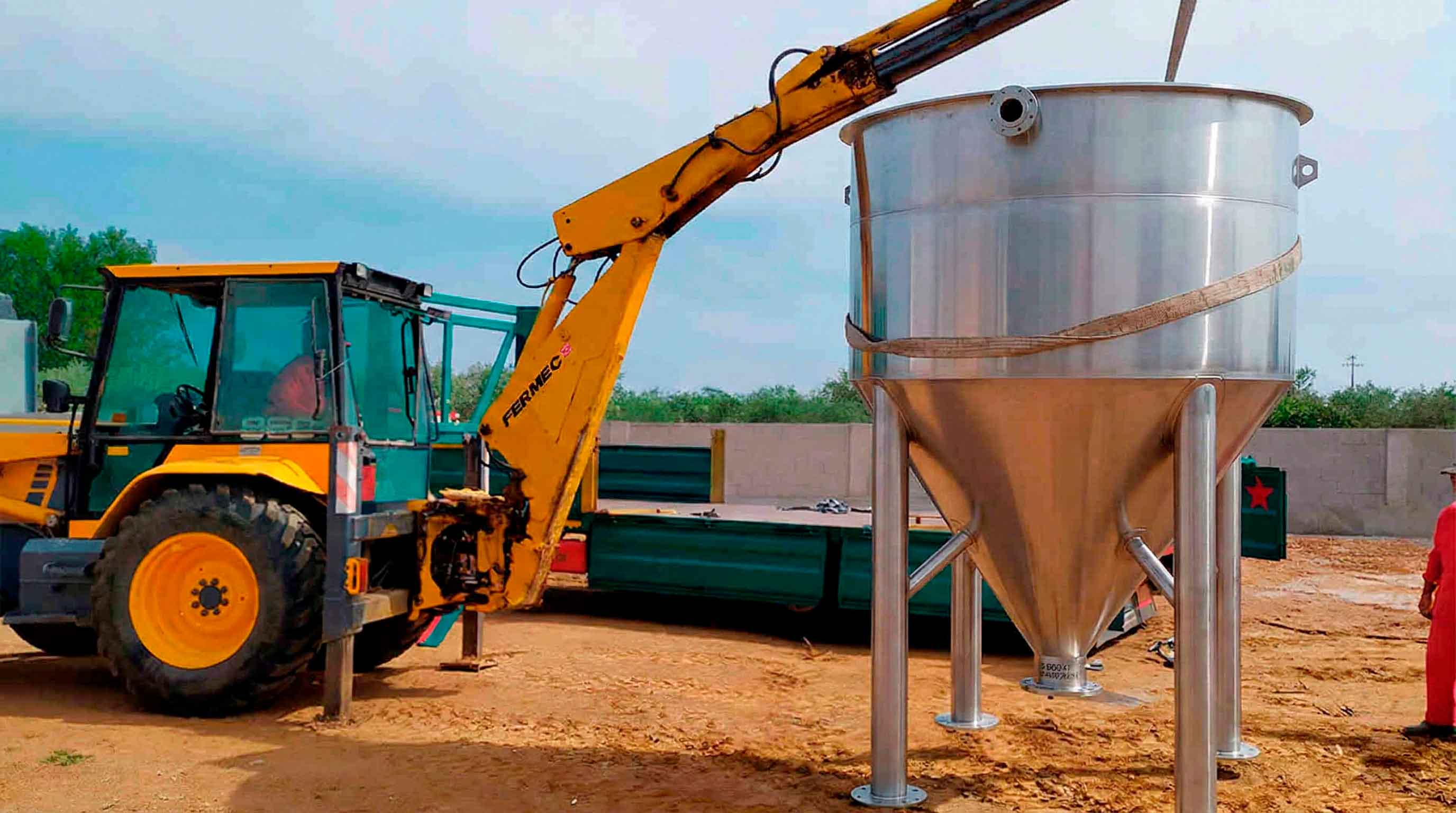 Decantador troncocónico para separación de aguas residuales industriales