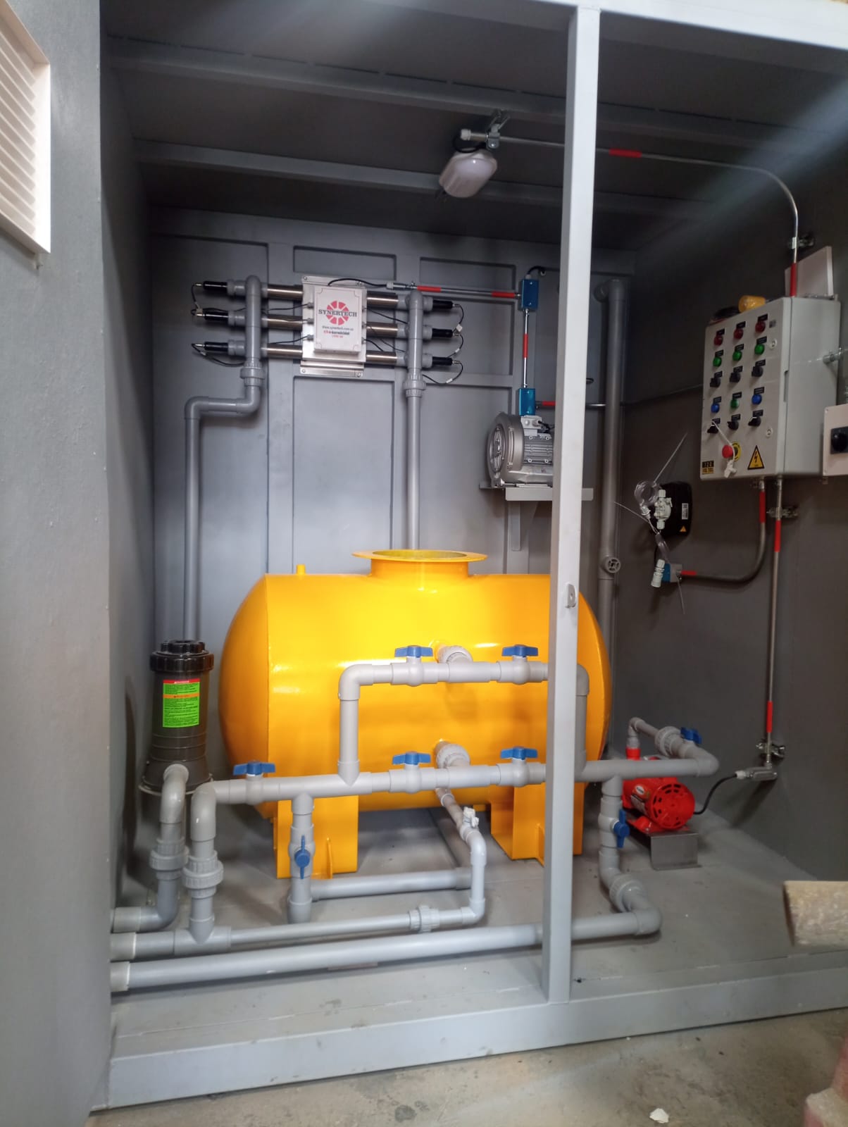 Planta contenedorizada para tratamiento de aguas residuales y agua potable COD 338: PTAR
