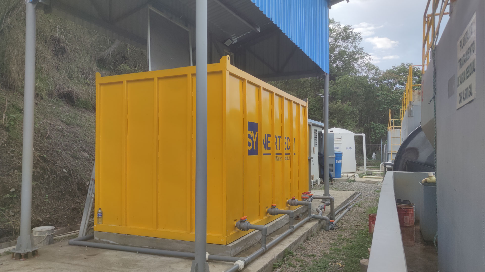 Planta contenedorizada para tratamiento de aguas residuales y agua potable COD 346: CONTINENTAL GOLD