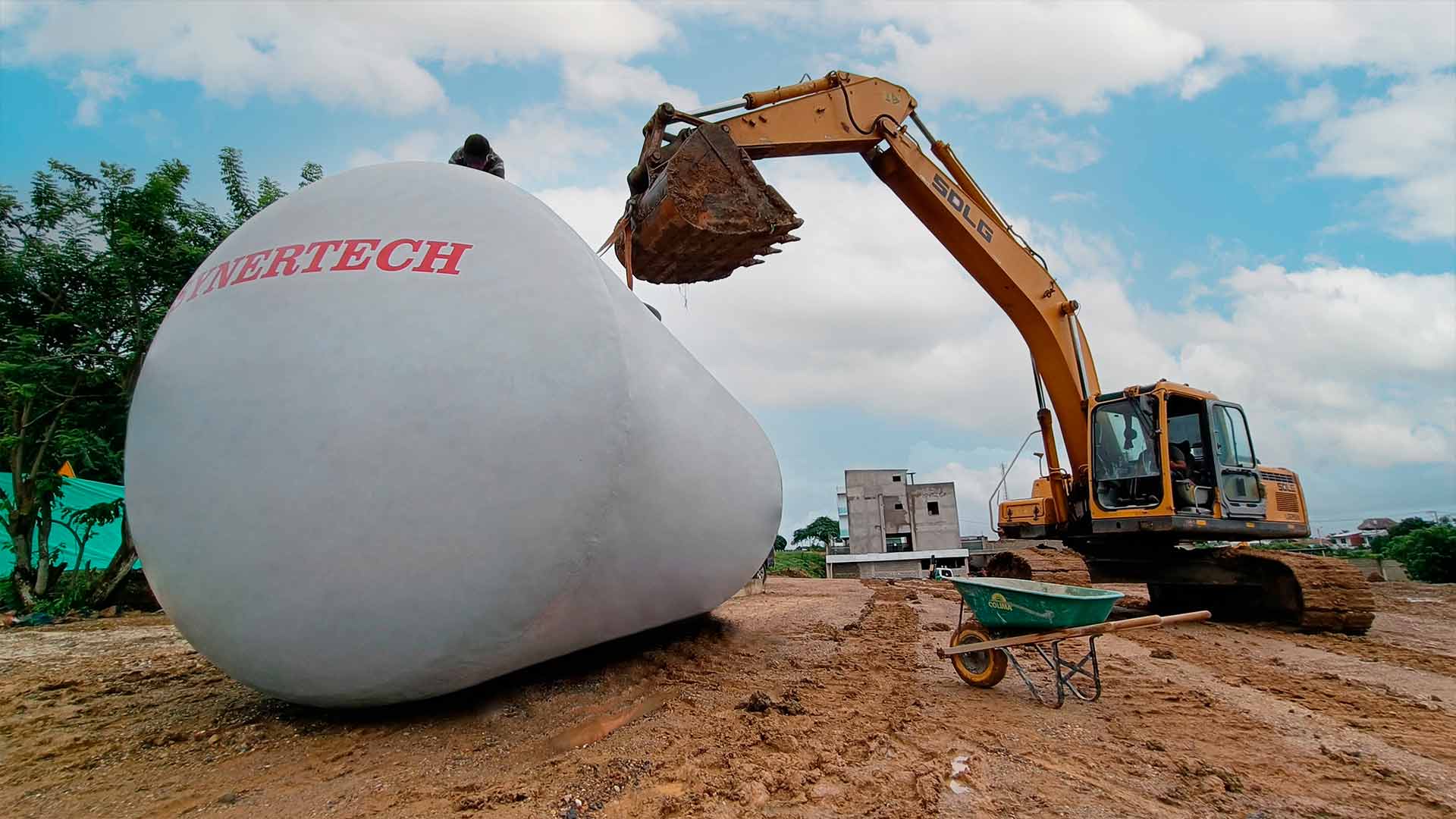 Tanques modulares para almacenamiento de agua y procesos industriales: Combus